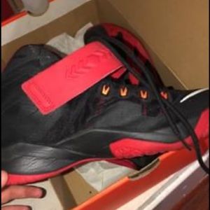 nike basketball shoes